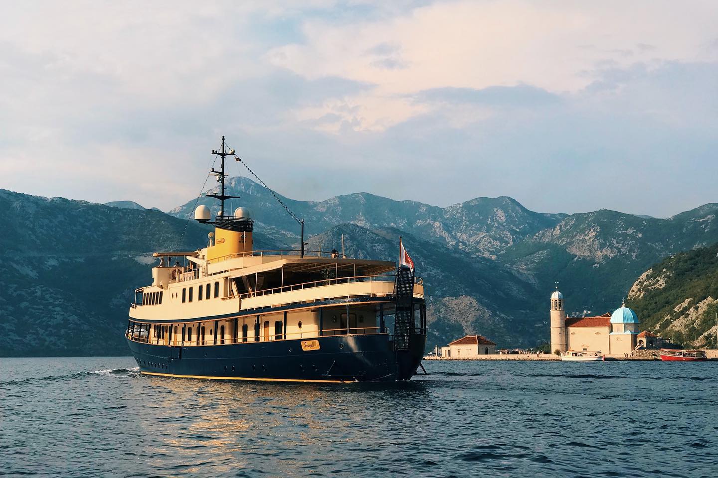 Tomislav Rupic working on Galeb (Seagull) (2020)